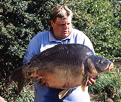 Bill with a 45lb 12oz mirror