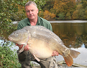 Colin Bunn with a 52lb 12oz mirror