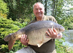 A stunning 43lb mirror for George